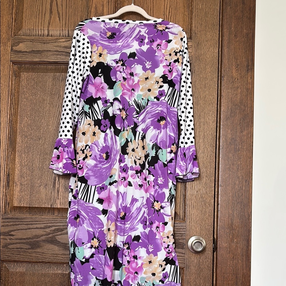 Floral High Low Top/ Skirt set with Polka Dots - Picture 3 of 5